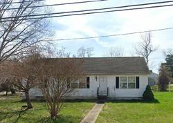 Pre-foreclosure in  KANSAS RD Pennsville, NJ 08070