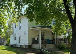 Pre-foreclosure in  42ND ST Rock Island, IL 61201