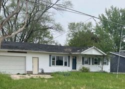 Pre-foreclosure in  JACKSON ST Hillsdale, IL 61257