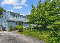 Pre-foreclosure in  MANITOU TRL White Plains, NY 10603