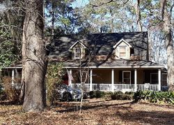 Pre-foreclosure in  WINNWOOD CIR Valdosta, GA 31601