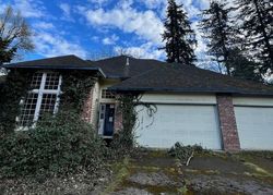 Pre-foreclosure in  SE 16TH ST Vancouver, WA 98664