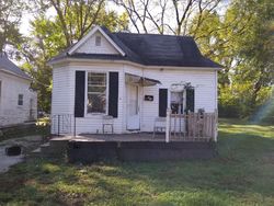 Pre-foreclosure in  W MARIETTA ST Decatur, IL 62522