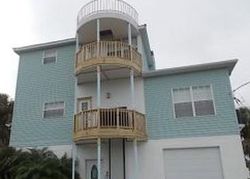 Pre-foreclosure in  GARDENIA DR Spring Hill, FL 34607