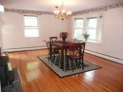 Pre-foreclosure Listing in BAILEY DR NORTH BRANFORD, CT 06471