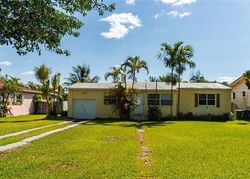 Pre-foreclosure in  S BISCAYNE RIVER DR Miami, FL 33168