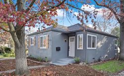 Pre-foreclosure in  6TH AVE Sacramento, CA 95818