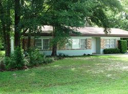Pre-foreclosure in  NW 36TH DR Gainesville, FL 32605