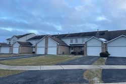 Pre-foreclosure in  CROSSWIND DR Richton Park, IL 60471