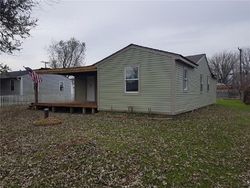Pre-foreclosure Listing in N CLOVER MAPLE DR FAIRLAND, IN 46126