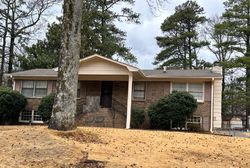 Pre-foreclosure in  BRANCHWOOD DR Birmingham, AL 35235