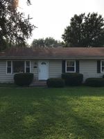 Pre-foreclosure in  N WESTLAWN AVE Aurora, IL 60506