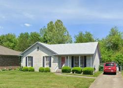 Pre-foreclosure in  HOLLY HILLS DR Fairdale, KY 40118