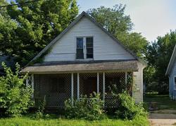 Pre-foreclosure in  E JOHNSON AVE Decatur, IL 62526