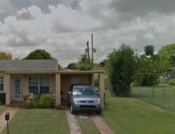  Nw 132nd St, Miami FL