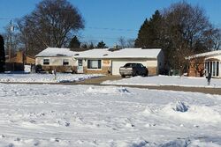 Pre-foreclosure in  PARSONS DR Utica, MI 48317