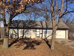 Pre-foreclosure in  E 9TH ST S Independence, MO 64054