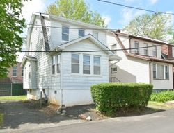 Pre-foreclosure in  OSWALD PL Vauxhall, NJ 07088