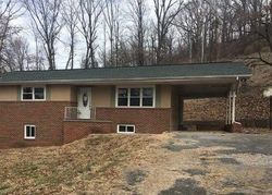 Pre-foreclosure in  FOX CHASE ST Rossville, GA 30741