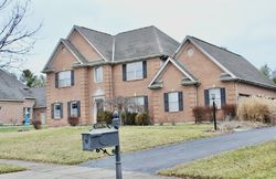 Pre-foreclosure in  STONE POINT CT Loveland, OH 45140