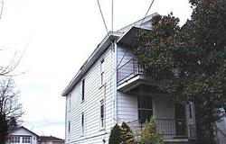 Pre-foreclosure in  PUHLMAN AVE Cincinnati, OH 45211