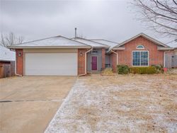 Pre-foreclosure in  NW 173RD ST Edmond, OK 73012