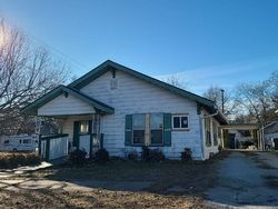 Pre-foreclosure in  MARTIN LUTHER KING DR Ardmore, OK 73401