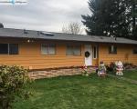 Pre-foreclosure in  SW 2ND ST Scappoose, OR 97056