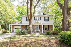 Pre-foreclosure in  COINBOW DR Mount Pleasant, SC 29464
