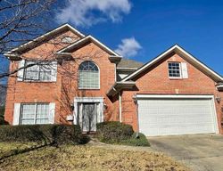 Pre-foreclosure in  OLD CAHABA PL Helena, AL 35080