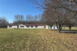  Horseshoe Rd, Lynchburg OH