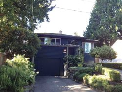 Pre-foreclosure in  NE 88TH ST Seattle, WA 98115