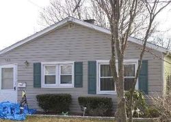 Pre-foreclosure in  WRIGHT AVE Deer Park, NY 11729