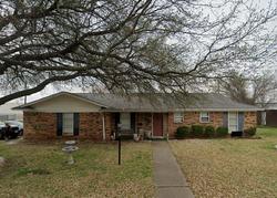 Pre-foreclosure in  COURY RD Fort Worth, TX 76140