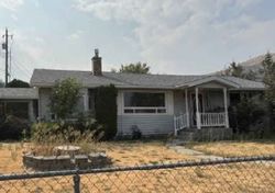 Pre-foreclosure Listing in CRAWFORD AVE WENATCHEE, WA 98801