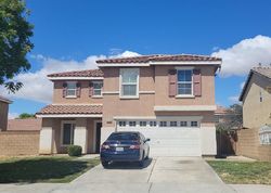 Pre-foreclosure in  PARKVIEW LN Lancaster, CA 93535