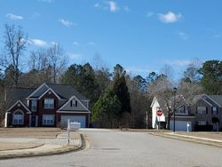 Pre-foreclosure in  MAGNOLIA LN Fairburn, GA 30213