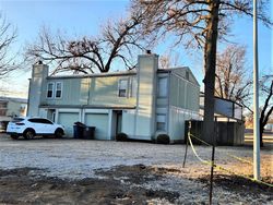 Pre-foreclosure in  E 31ST PL Tulsa, OK 74145