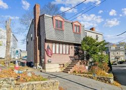 Pre-foreclosure Listing in FOSS TER MARBLEHEAD, MA 01945