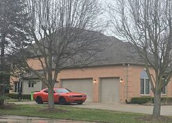 Pre-foreclosure in  EMERALD LN W Clinton Township, MI 48038