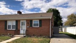 Pre-foreclosure Listing in MOUL AVE HANOVER, PA 17331