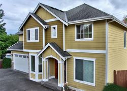 Pre-foreclosure in  S 172ND PL Seattle, WA 98188