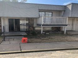 Pre-foreclosure in  E 68TH ST # A2-120 Tulsa, OK 74136