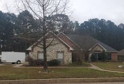 Pre-foreclosure Listing in FROSTWOOD DR TYLER, TX 75703