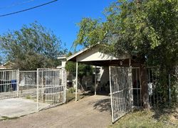 Pre-foreclosure in  E ASH ST Laredo, TX 78040