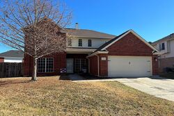 Pre-foreclosure in  WOODHAVEN LN Fort Worth, TX 76137