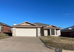 Pre-foreclosure in  LONG RIFLE DR Fort Worth, TX 76108