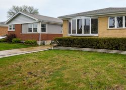 Pre-foreclosure in  N DELPHIA AVE Harwood Heights, IL 60706