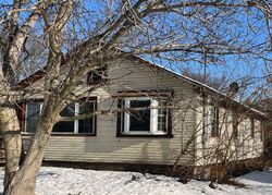 Pre-foreclosure in  MUNSIE ST Harrison Township, MI 48045