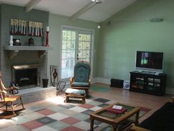 Pre-foreclosure in  BAYOU DR Bossier City, LA 71112